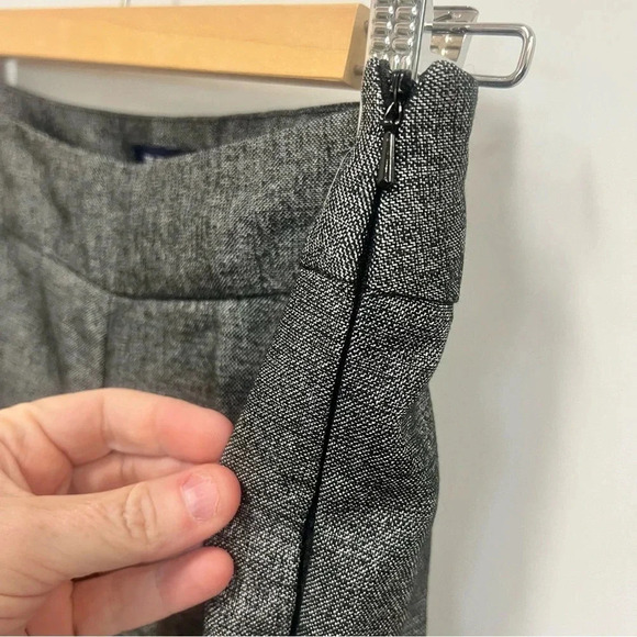 Jones New York Dress Pants Flat Front Gray Straight Leg Size 2P - Picture 4 of 8
